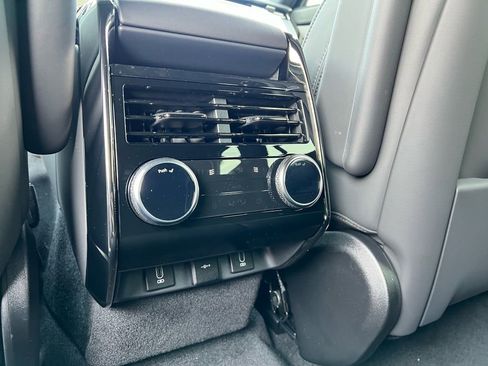 New 2026 Land Rover Range Rover Sport Dynamic SE AWD/4WD image 24