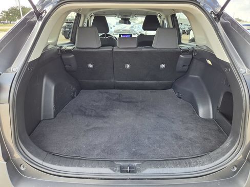 Used 2025 Toyota RAV4 XLE FWD image 30