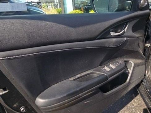 Used 2021 Honda Insight Touring image 16