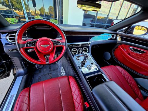 Used 2020 Bentley Continental GT w/ First Edition Specification image 27