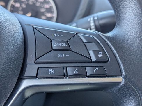 Used 2024 Nissan Sentra SV image 17