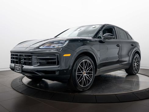 Certified 2026 Porsche Cayenne Coupe AWD/4WD image 1