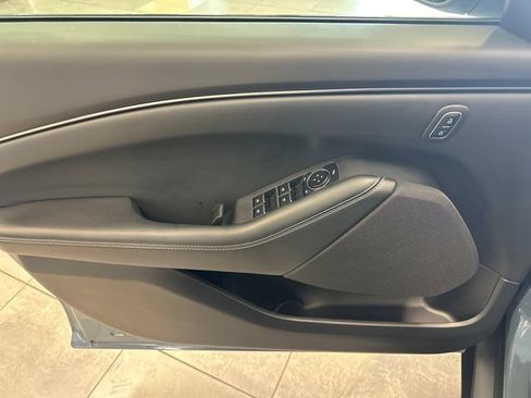 Used 2024 Ford Mustang Mach-E Select AWD/4WD image 18