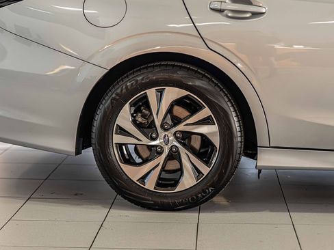 Used 2024 Subaru Legacy image 12