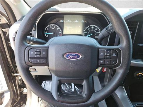 Used 2022 Ford F150 XLT w/ Trailer Tow Package AWD/4WD image 13