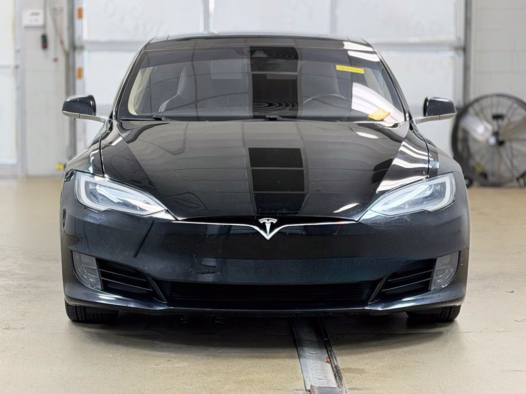 Used 2016 Tesla Model S 70D AWD/4WD image 2