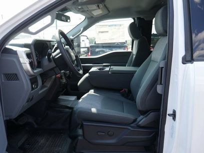 New 2025 Ford F450 XLT w/ XLT Value Package