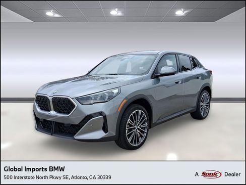 Used 2025 BMW X2 xDrive28i w/ Premium Package image 1