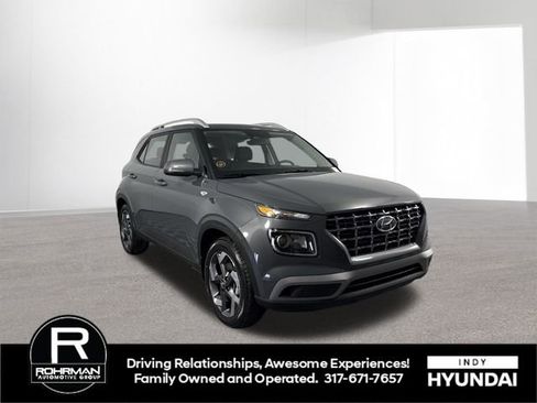 New 2026 Hyundai Venue SEL image 3