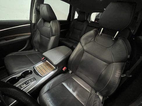 Used 2020 Acura MDX SH-AWD w/ Technology Package image 11