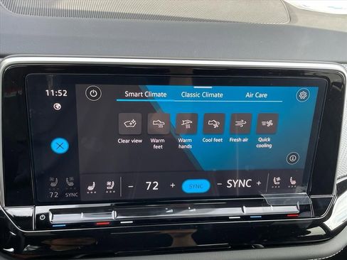 New 2026 Volkswagen Atlas Cross Sport SEL Premium R-Line AWD/4WD image 11
