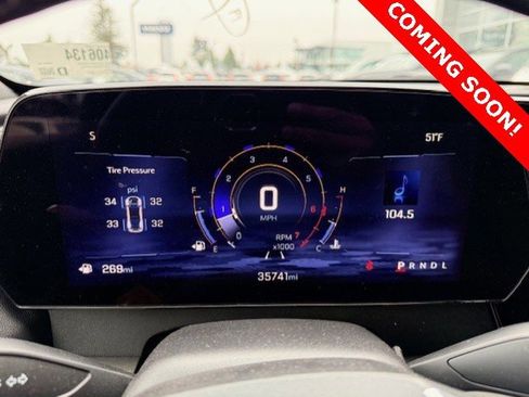 Used 2024 Chevrolet Traverse LT image 5