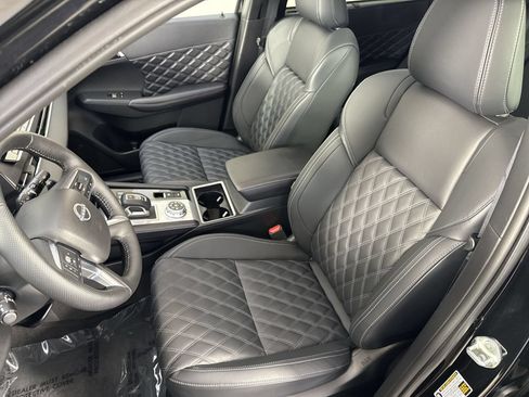 Used 2026 Nissan Rogue Platinum w/ Family Package AWD/4WD image 19