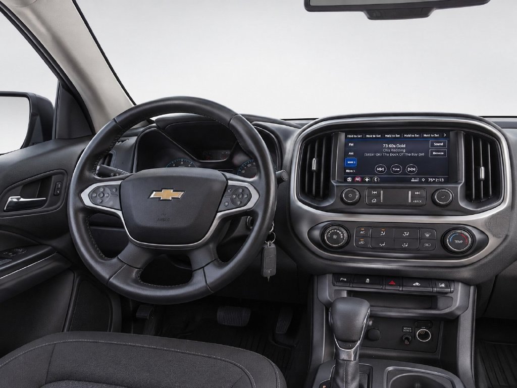 Used 2022 Chevrolet Colorado LT w/ Fleet Safety Package RWD image 18
