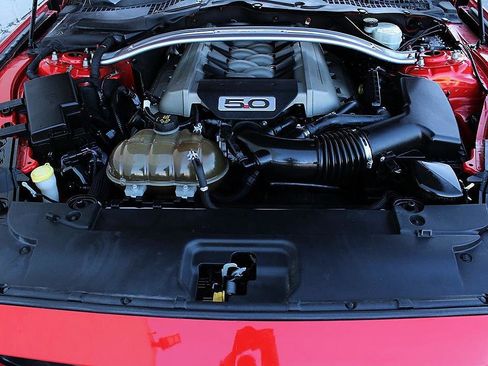 Used 2015 Ford Mustang GT w/ GT Performance Package image 18