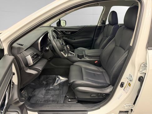 Used 2023 Subaru Legacy Limited image 9