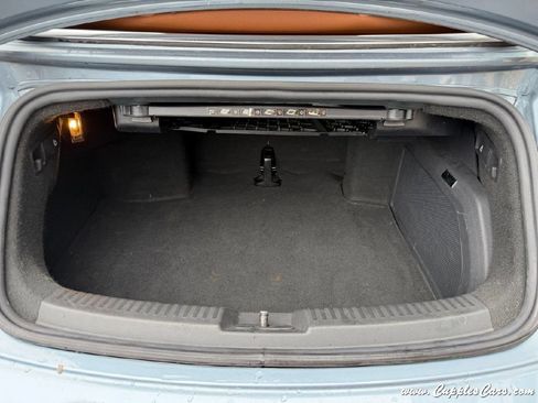 Used 2019 Volkswagen Beetle 2.0T Final Edition SEL FWD image 9