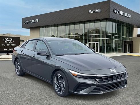 Certified 2025 Hyundai Elantra Sport image 1