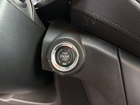 Used 2023 Chevrolet TrailBlazer LT w/ Convenience Package AWD/4WD image 28