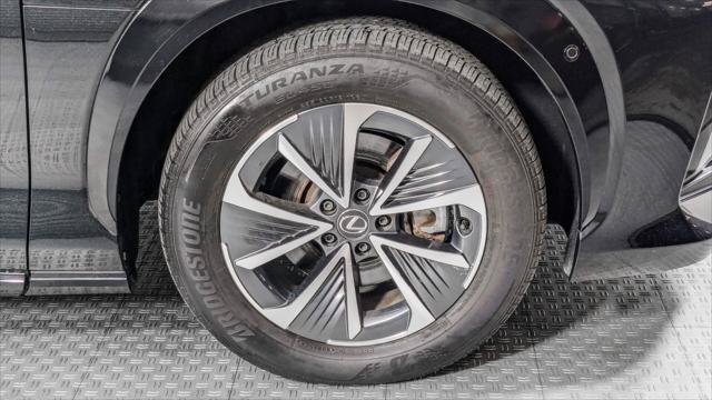 Used 2023 Lexus RZ 450e Premium w/ Technology Package AWD/4WD image 35