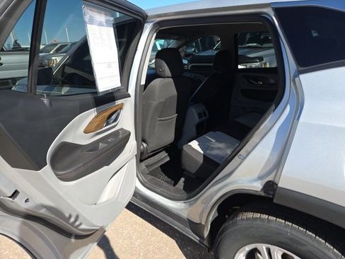 Used 2018 GMC Terrain SLE image 37