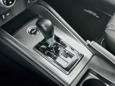 Used 2025 Mitsubishi Outlander Sport AWD image 16
