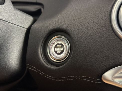 Certified 2018 Mercedes-Benz S 560 4MATIC Coupe image 17