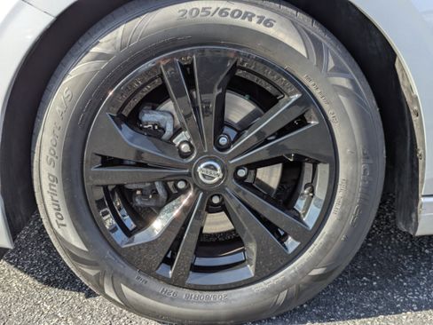 Used 2021 Nissan Sentra SV image 30