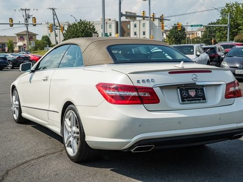 Used 2011 Mercedes-Benz E 550 Cabriolet image 11