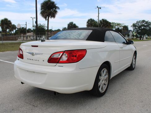 Used 2008 Chrysler Sebring Touring w/ Special Touring Group FWD image 24