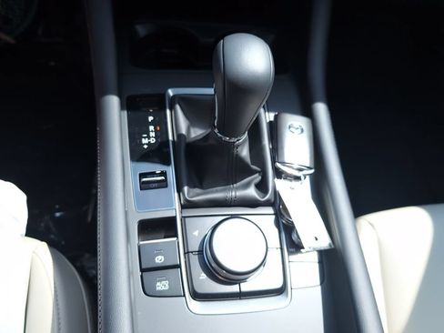New 2026 MAZDA MAZDA3 2.5 S Sedan w/ Preferred Pkg FWD image 21