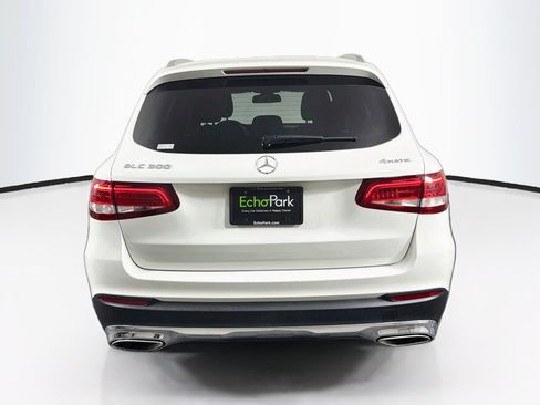 Used 2019 Mercedes-Benz GLC 300 4MATIC image 7
