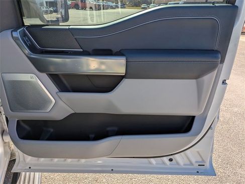 Used 2023 Ford F150 Limited image 45