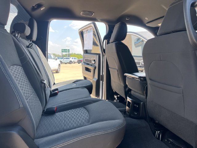 Used 2025 RAM 2500 Big Horn AWD/4WD image 20