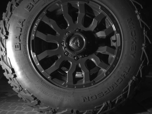 Used 2020 RAM 2500 Laramie w/ Night Edition image 7