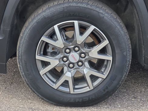 Certified 2023 GMC Acadia SLE w/ LPO, Floor Liner Package FWD image 33