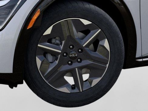 New 2025 Kia EV6 Light image 9