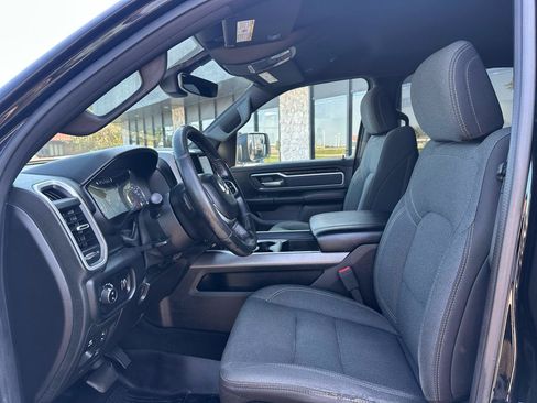 Used 2020 RAM 1500 Big Horn AWD/4WD image 2