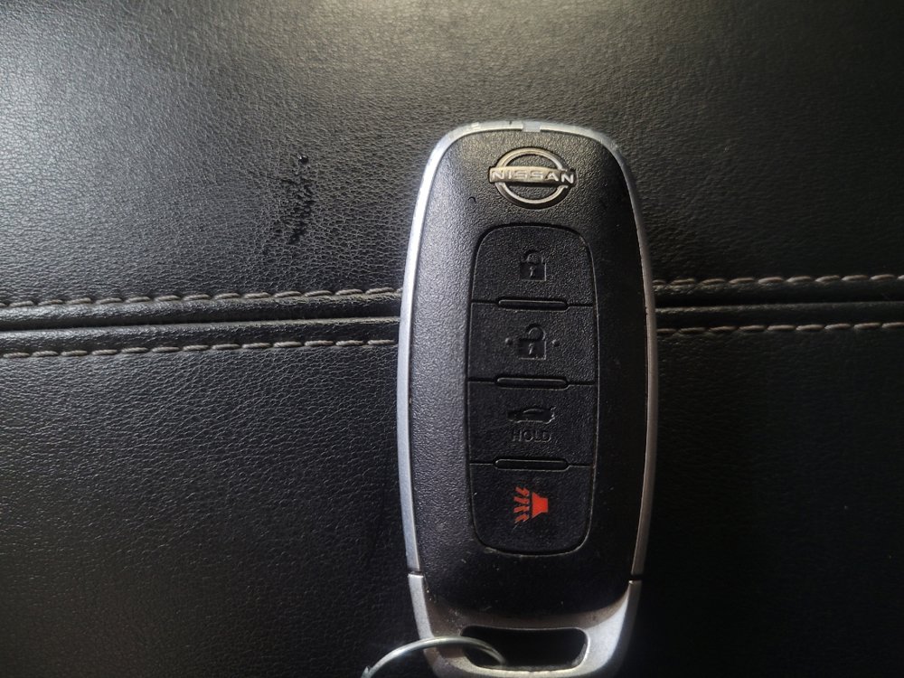 Used 2024 Nissan Sentra SV FWD image 32