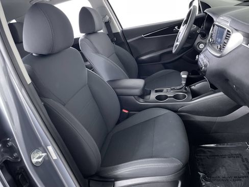 Used 2020 Kia Sorento LX AWD/4WD image 24