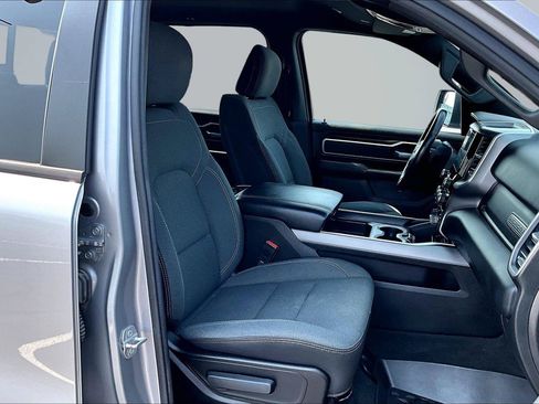 Used 2022 RAM 1500 Big Horn AWD/4WD image 8