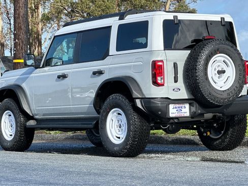 New 2026 Ford Bronco Heritage Edition AWD/4WD image 10