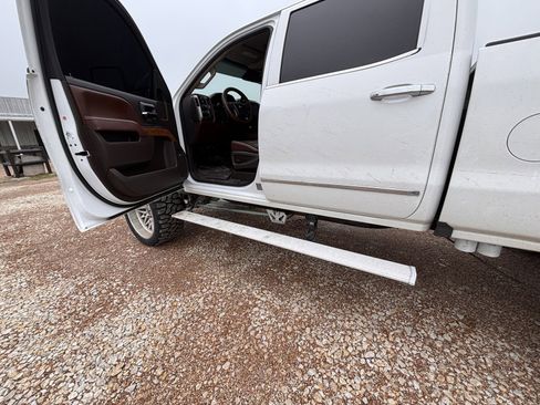 Used 2016 Chevrolet Silverado 2500 High Country w/ Duramax Plus Package image 19