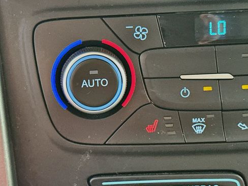 Used 2018 Ford Escape SEL w/ Ford Safe & Smart Package FWD image 20