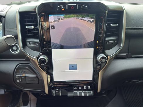 Used 2024 RAM 2500 Laramie w/ Safety Group AWD/4WD image 29