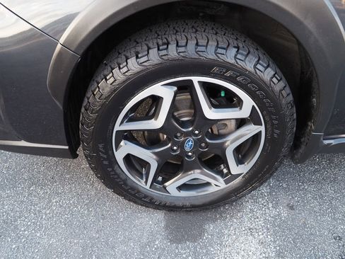 Used 2019 Subaru Crosstrek 2.0i Limited w/ Moonroof Package w/Navigation image 37