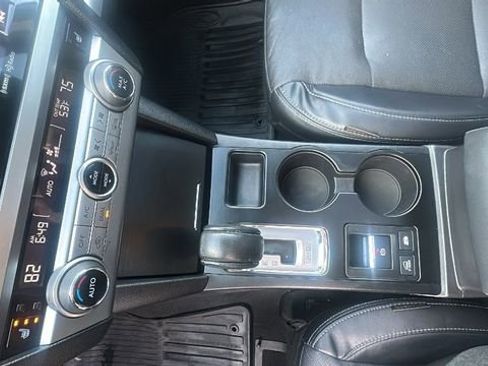 Used 2017 Subaru Outback 2.5i Limited image 13