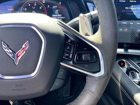 Used 2022 Chevrolet Corvette Stingray Preferred Conv w/ Z51 Performance Package RWD image 24