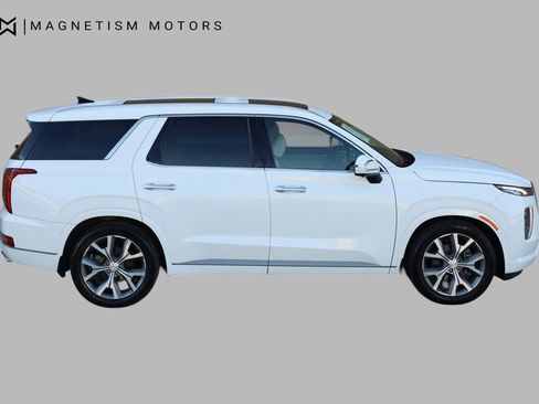 Used 2021 Hyundai Palisade Limited image 3