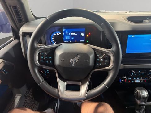 Used 2021 Ford Bronco Black Diamond AWD/4WD image 10